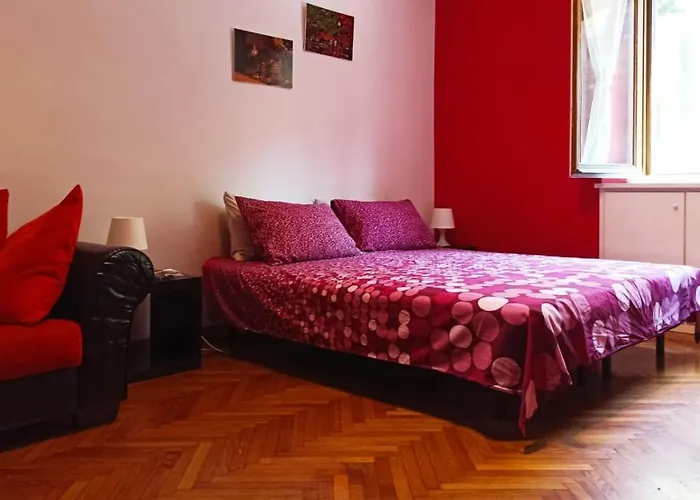 La Casa Di Born In Turín